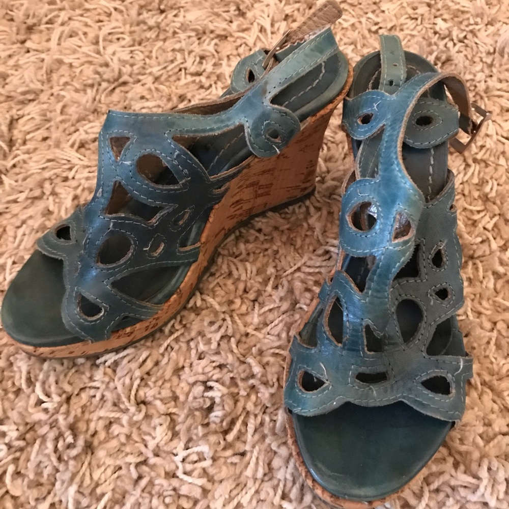 Unique French Wedges